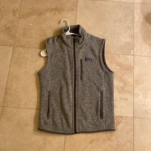 New Grey Patagonia Men’s Medium Vest